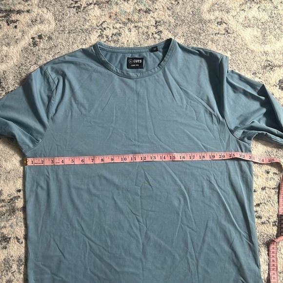 Men’s Cuts Long Sleeve Top - Picture 8 of 10